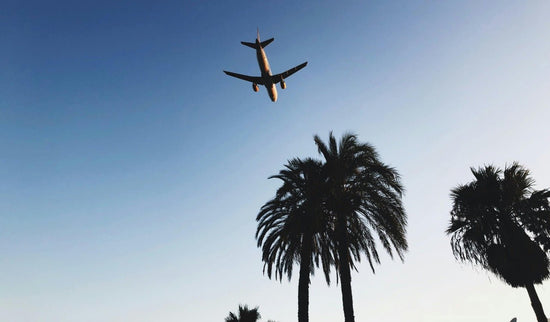 Darf man Parfüm mit ins Flugzeug nehmen? Wichtige Infos für deine Reise - Kazaar